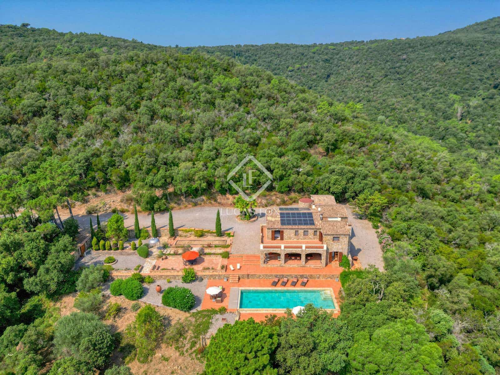 7 bedroom Finca/Country House for sale in Santa Cristina d'Aro with pool garage - € 1,900,000 (Ref: 9171882)