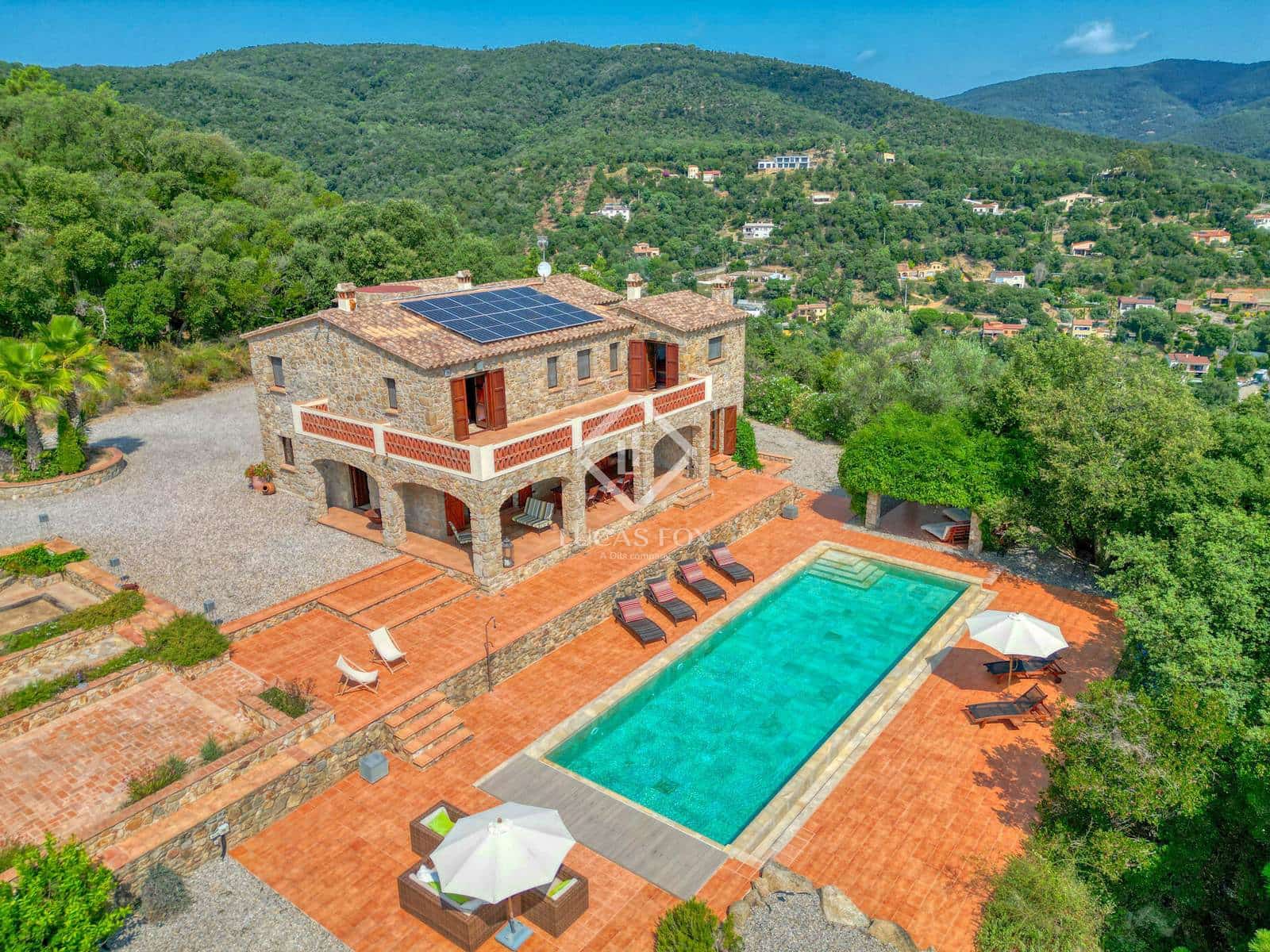 7 bedroom Finca/Country House for sale in Santa Cristina d'Aro with pool garage - € 1,900,000 (Ref: 9171882)
