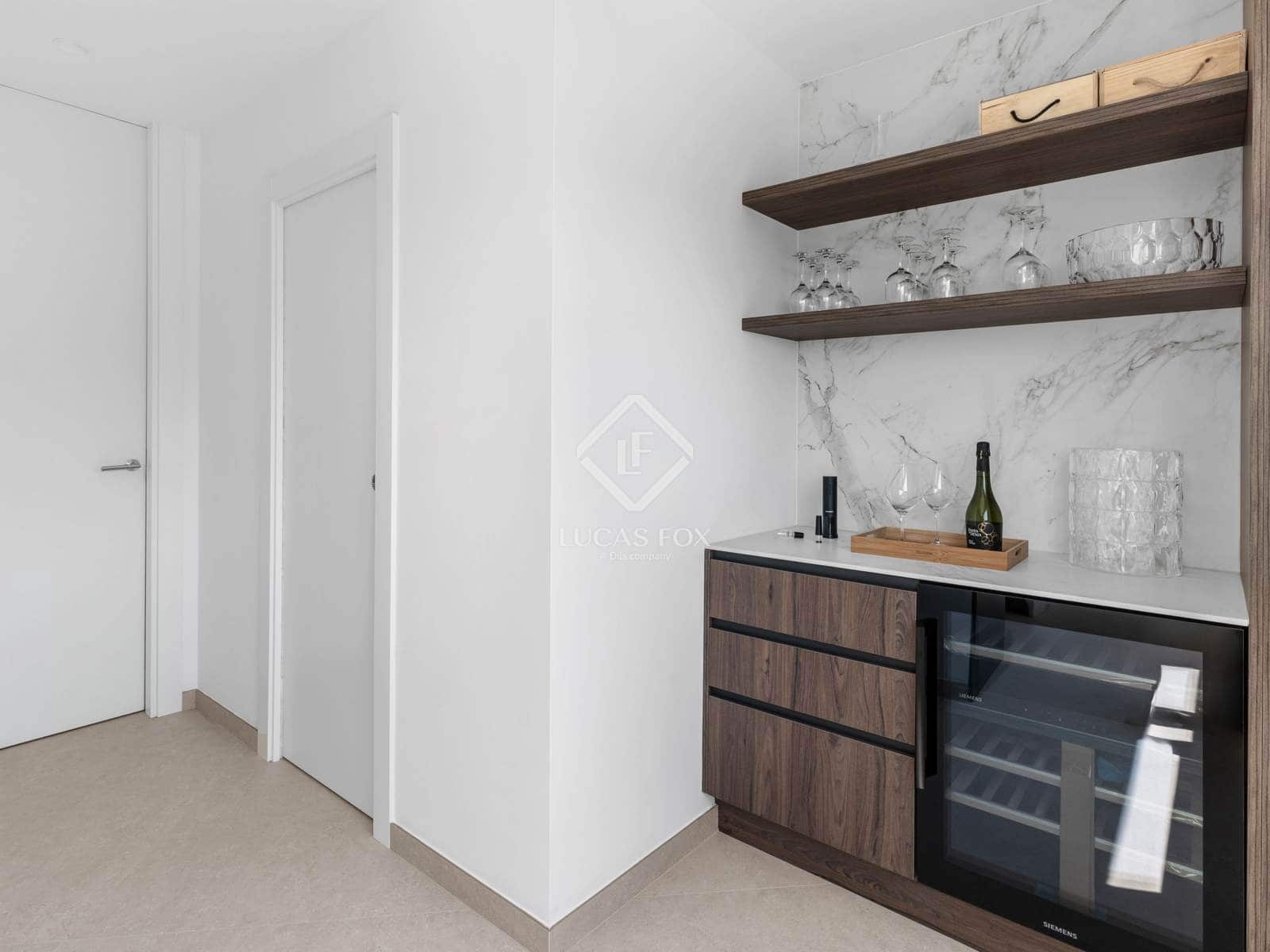 4 bedroom Villa for sale in Altea with pool garage - € 2,146,000 (Ref: 9172307)