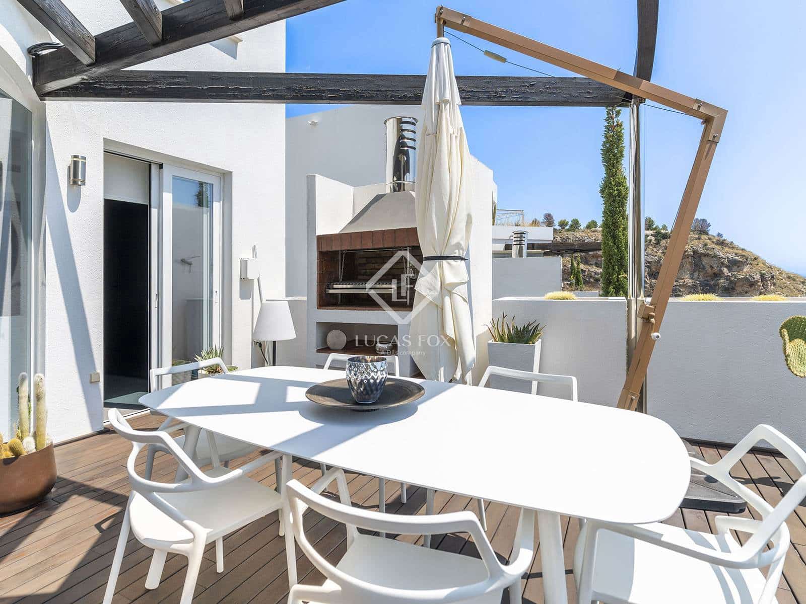 4 sypialnia Willa na sprzedaż w Altea z basenem garażem - 895 000 € (Ref: 9172384)