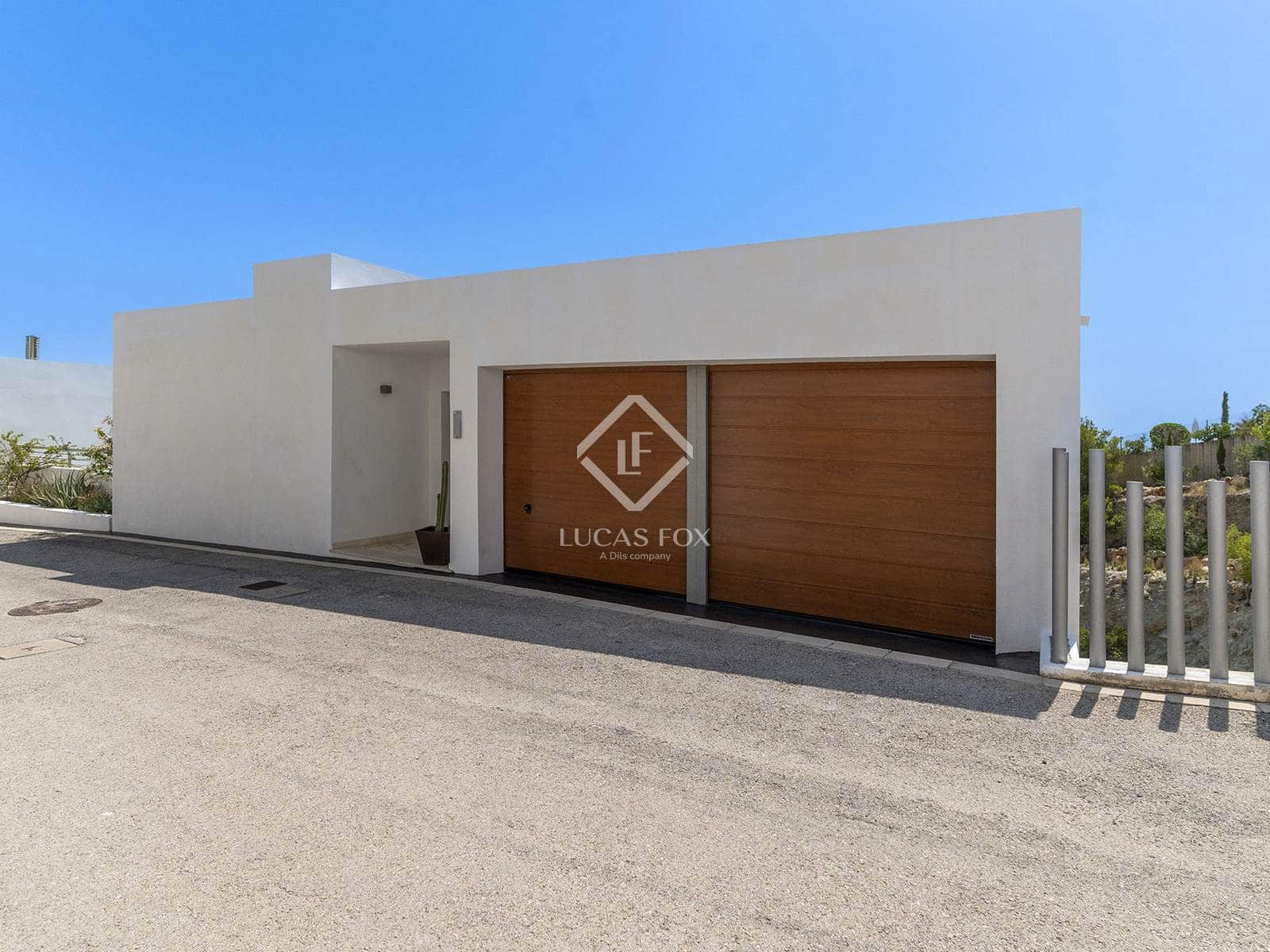 4 sypialnia Willa na sprzedaż w Altea z basenem garażem - 895 000 € (Ref: 9172384)