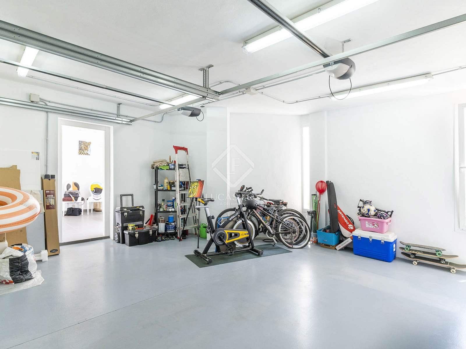 4 sypialnia Willa na sprzedaż w Altea z basenem garażem - 895 000 € (Ref: 9172384)