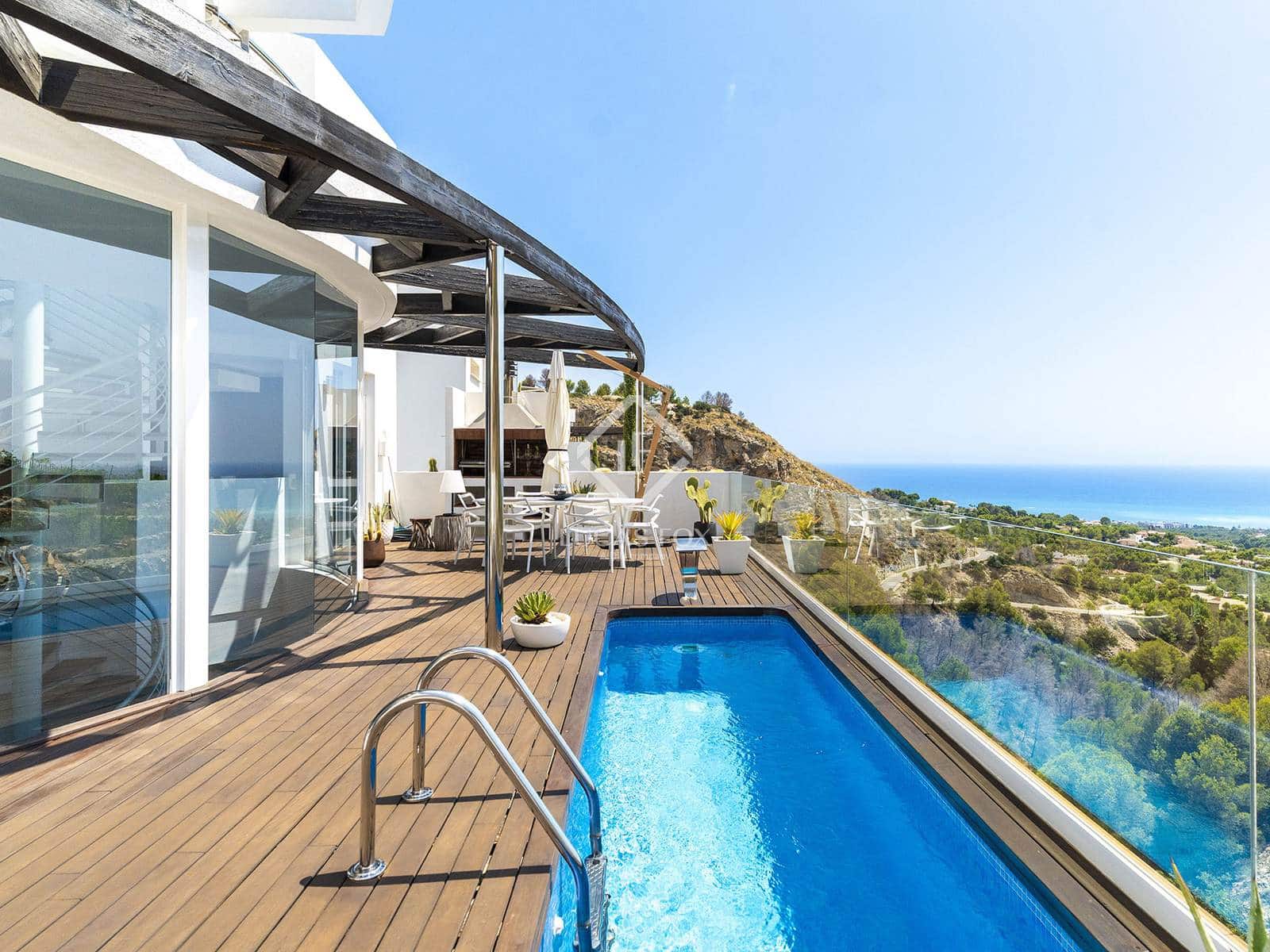 4 sypialnia Willa na sprzedaż w Altea z basenem garażem - 895 000 € (Ref: 9172384)