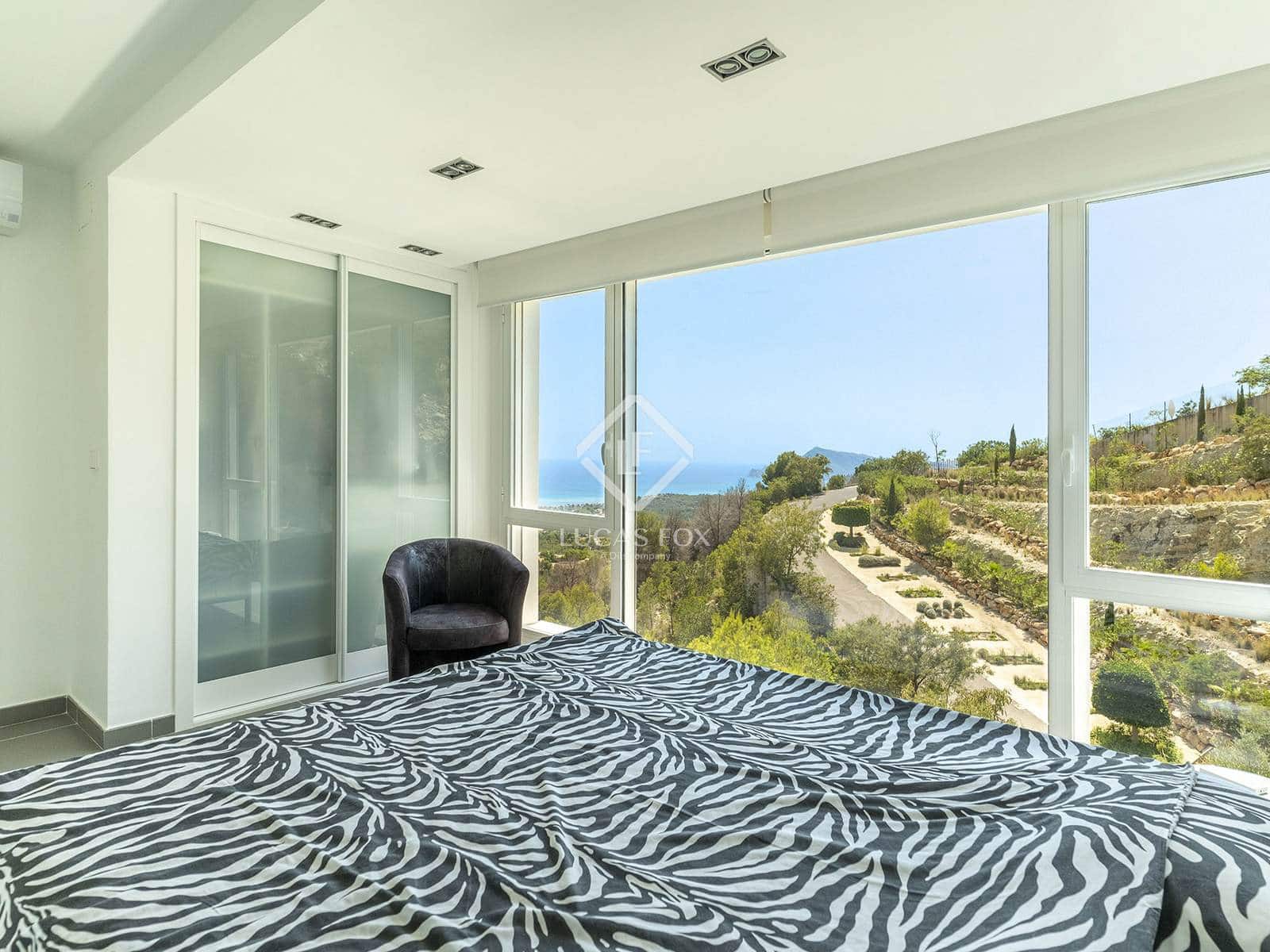 4 sypialnia Willa na sprzedaż w Altea z basenem garażem - 895 000 € (Ref: 9172384)