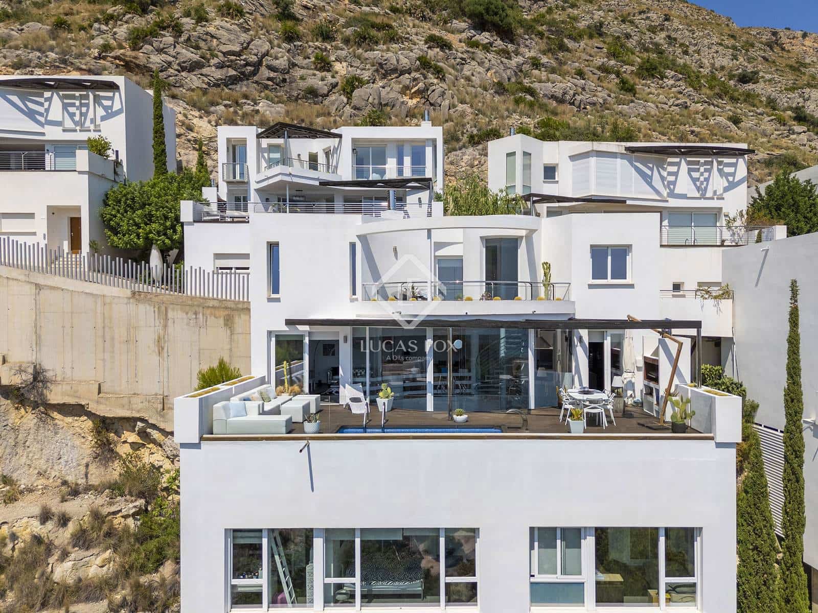 4 sypialnia Willa na sprzedaż w Altea z basenem garażem - 895 000 € (Ref: 9172384)