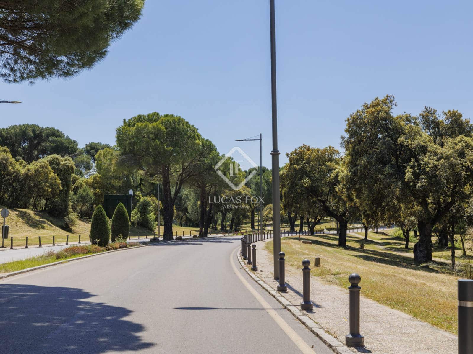 Byggetomt til salgs i Boadilla del Monte - € 1 590 000 (Ref: 9172456)