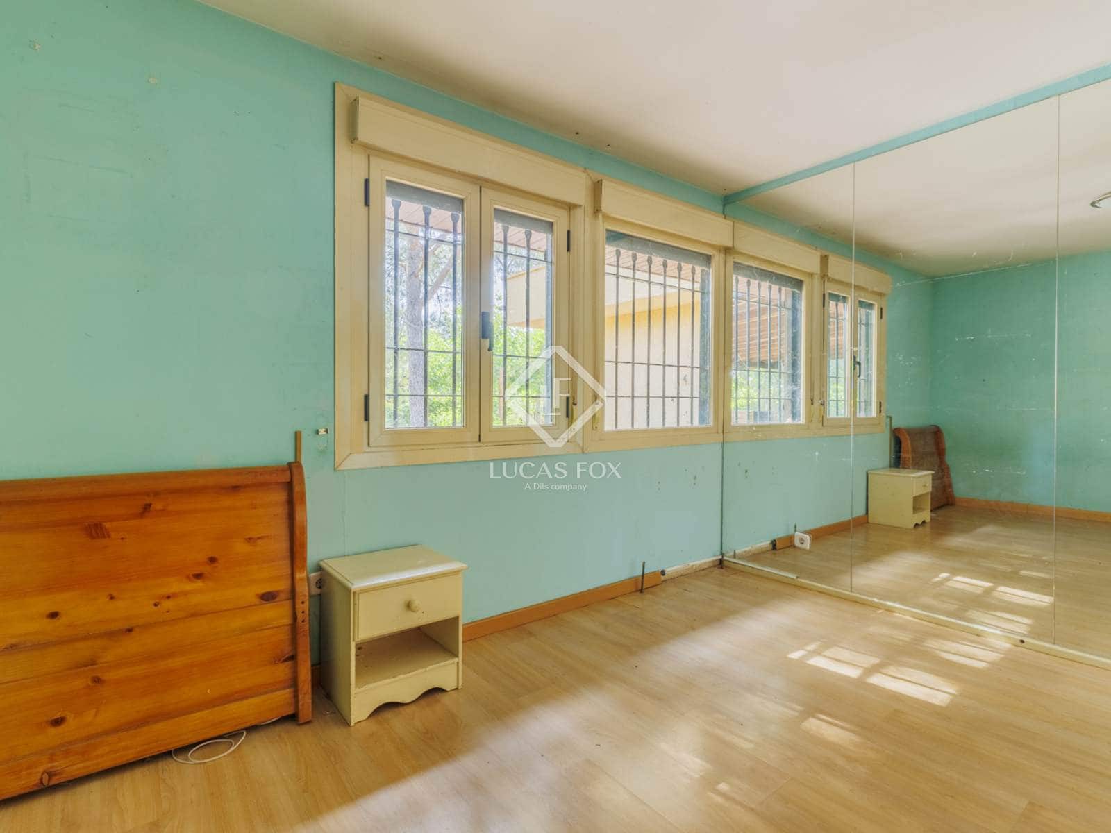 6 soverom Villa til salgs i Boadilla del Monte med svømmebasseng garasje - € 1 590 000 (Ref: 9172457)