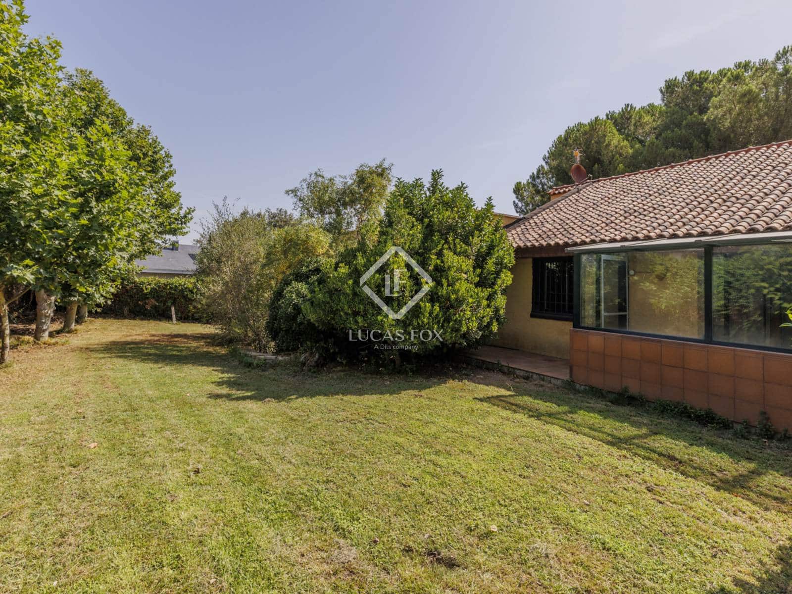 6 soverom Villa til salgs i Boadilla del Monte med svømmebasseng garasje - € 1 590 000 (Ref: 9172457)