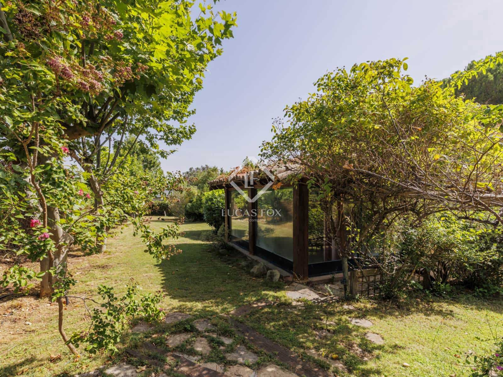 6 soverom Villa til salgs i Boadilla del Monte med svømmebasseng garasje - € 1 590 000 (Ref: 9172457)