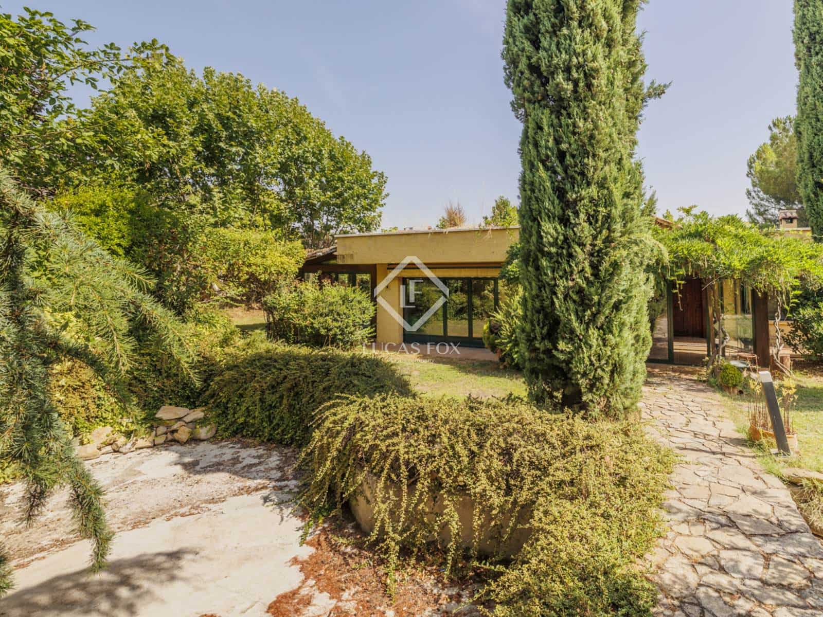 6 soverom Villa til salgs i Boadilla del Monte med svømmebasseng garasje - € 1 590 000 (Ref: 9172457)