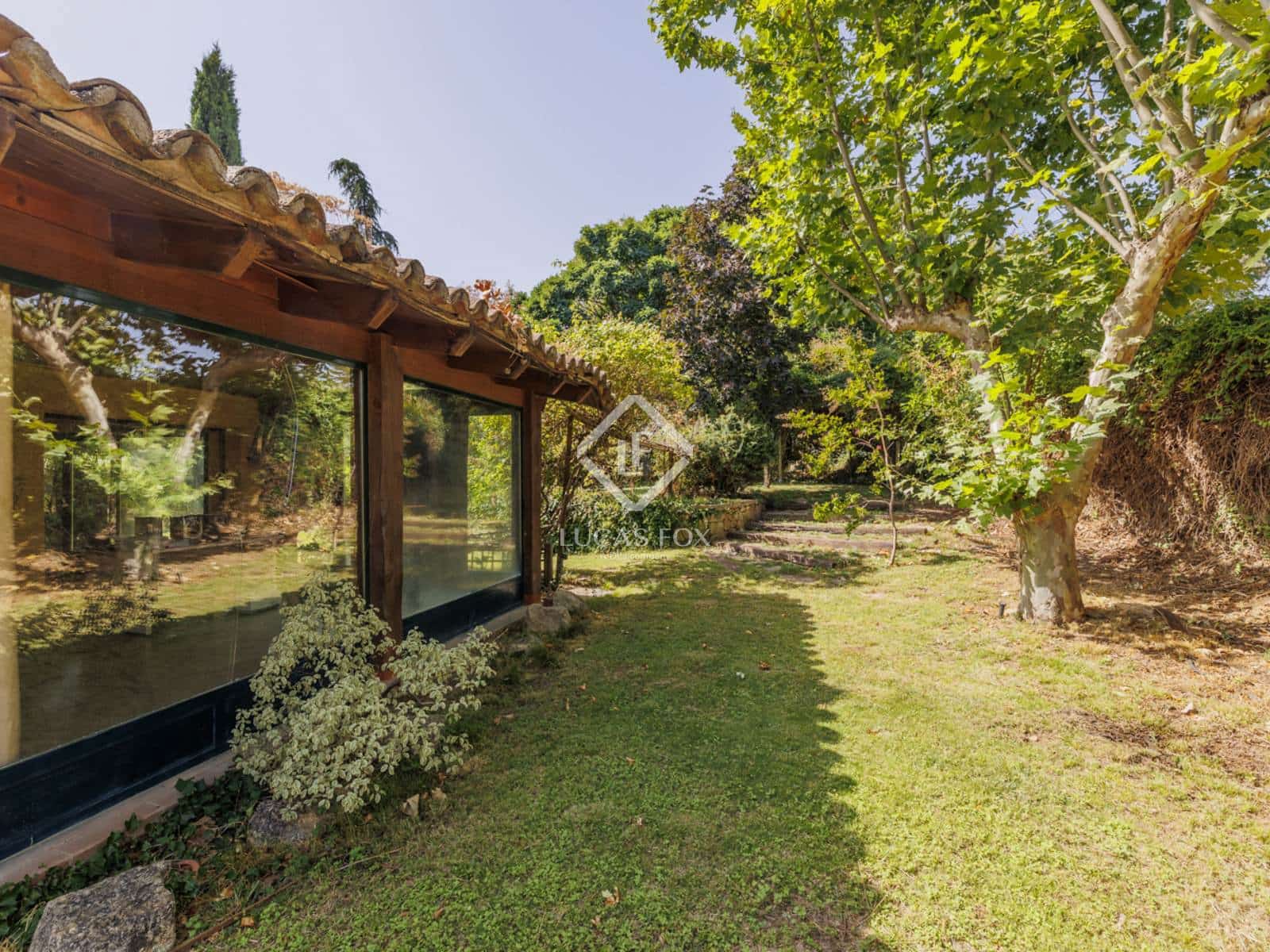 6 soverom Villa til salgs i Boadilla del Monte med svømmebasseng garasje - € 1 590 000 (Ref: 9172457)