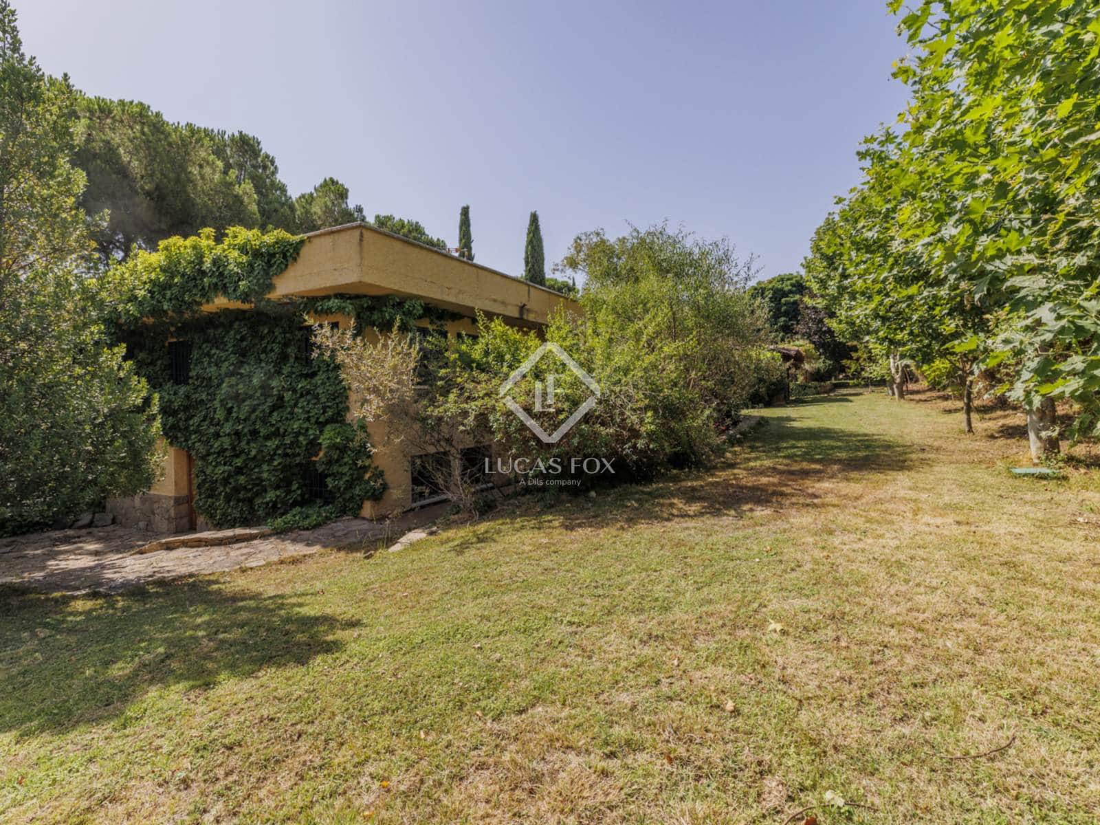 6 soverom Villa til salgs i Boadilla del Monte med svømmebasseng garasje - € 1 590 000 (Ref: 9172457)