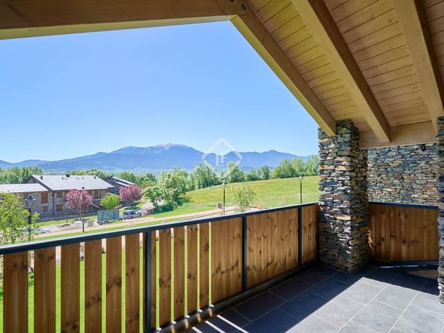 4 soveværelse Villa til salg i Isòvol med garage - € 815.000 (Ref: 9172461)