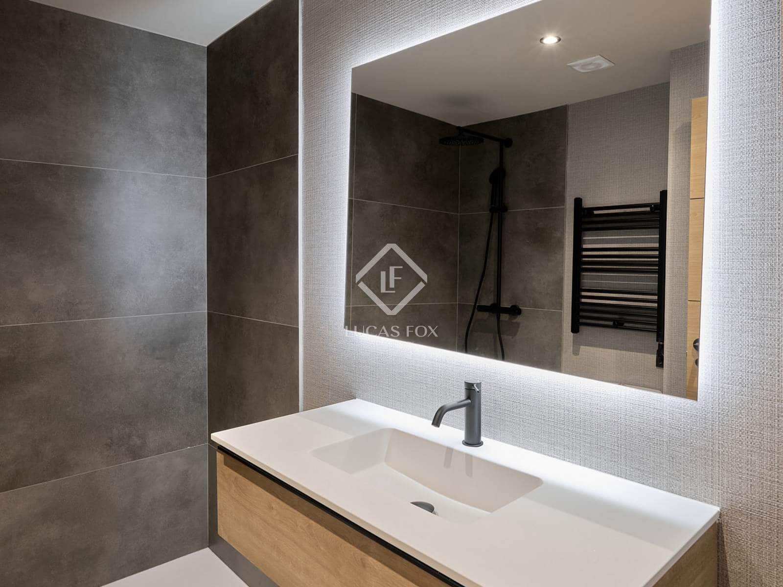 4 soveværelse Villa til salg i Isovol med garage - € 815.000 (Ref: 9172461)