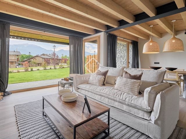 Chalet de 4 habitaciones en Isòvol en venta con garaje - 850.000 € (Ref: 9172461)