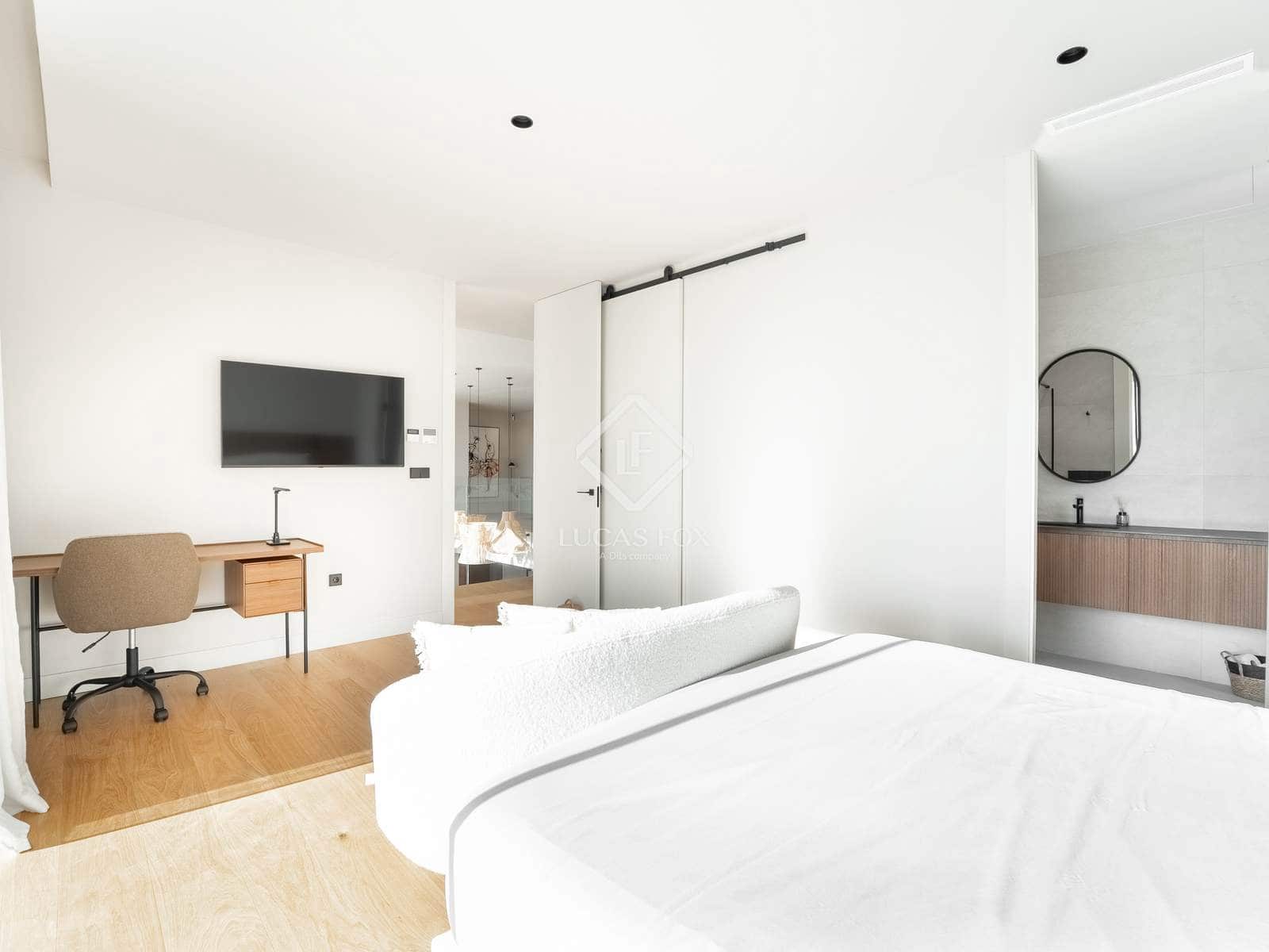 4 slaapkamer Villa te koop in Alicante stad met zwembad garage - € 2.650.000 (Ref: 9172584)