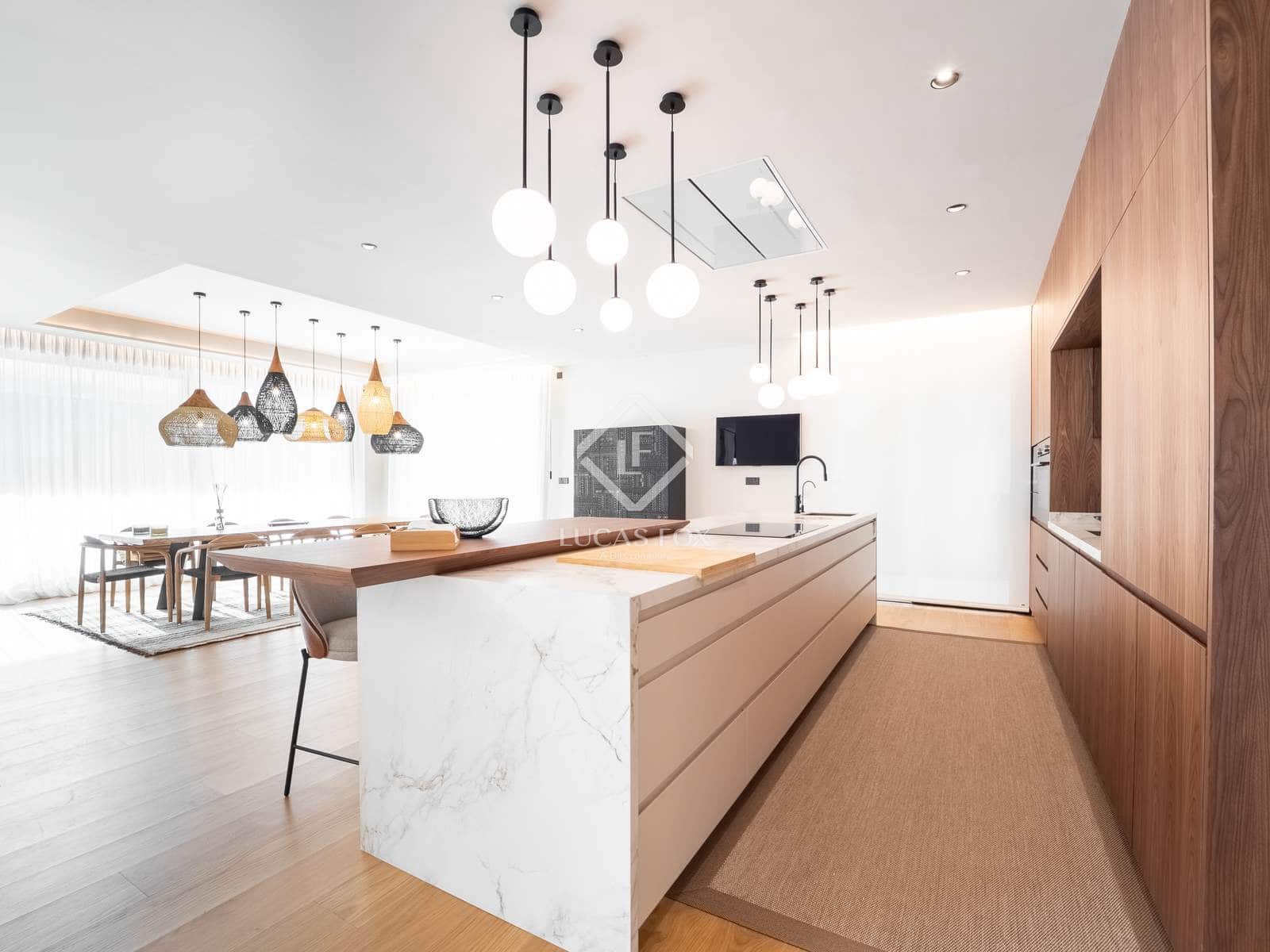 4 slaapkamer Villa te koop in Alicante stad met zwembad garage - € 2.650.000 (Ref: 9172584)