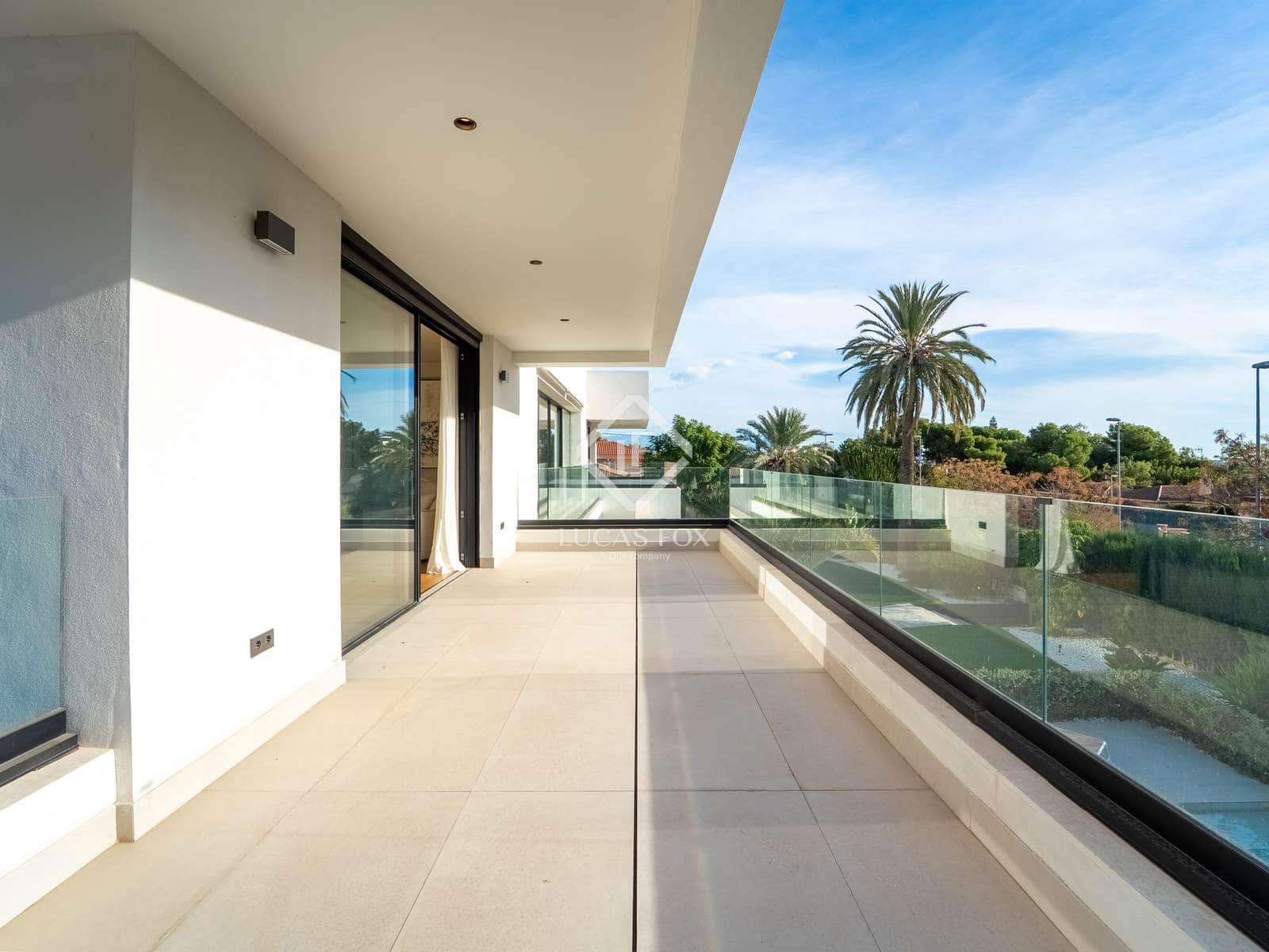 4 slaapkamer Villa te koop in Alicante stad met zwembad garage - € 2.650.000 (Ref: 9172584)