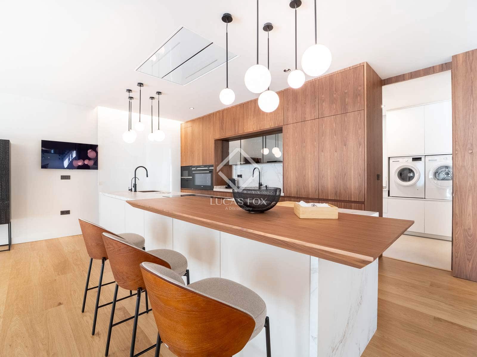 4 slaapkamer Villa te koop in Alicante stad met zwembad garage - € 2.650.000 (Ref: 9172584)