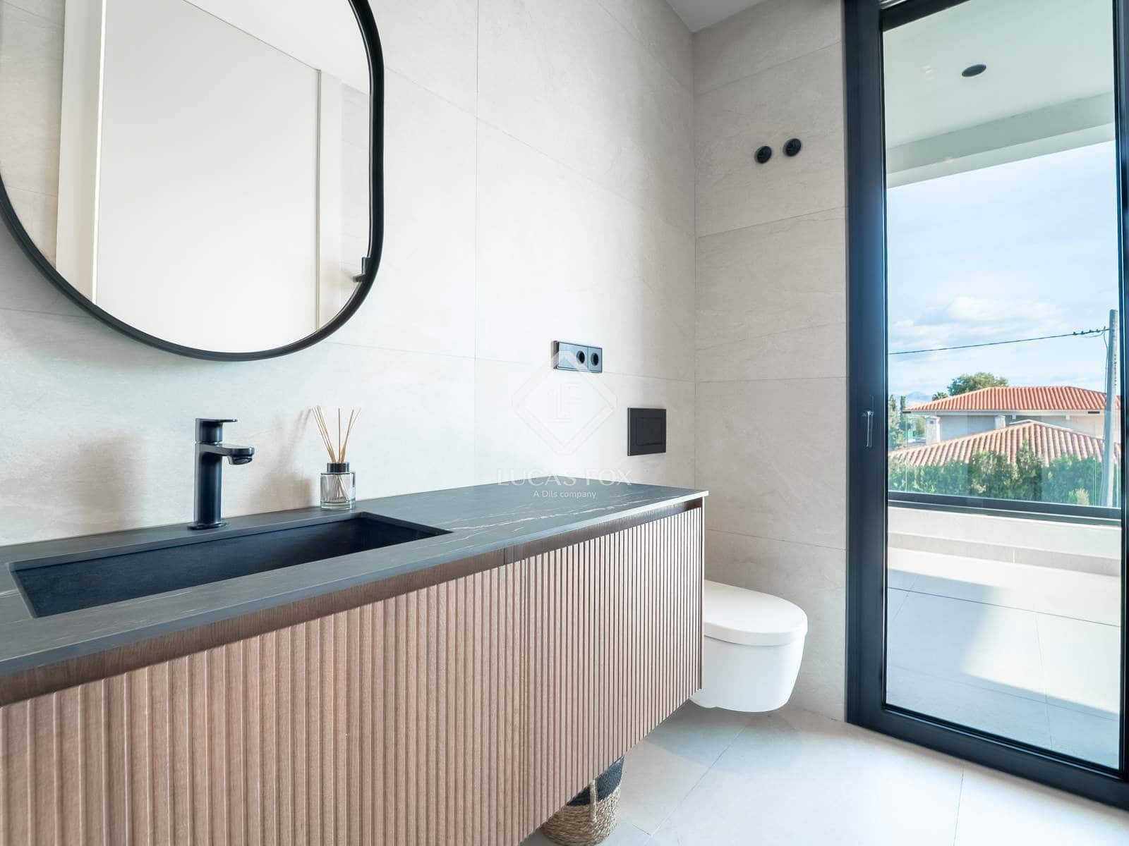 4 slaapkamer Villa te koop in Alicante stad met zwembad garage - € 2.650.000 (Ref: 9172584)