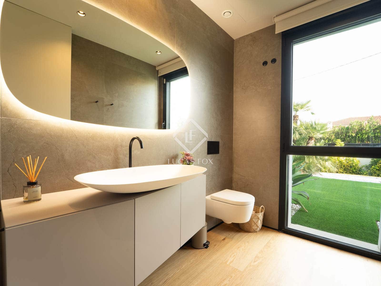 4 slaapkamer Villa te koop in Alicante stad met zwembad garage - € 2.650.000 (Ref: 9172584)