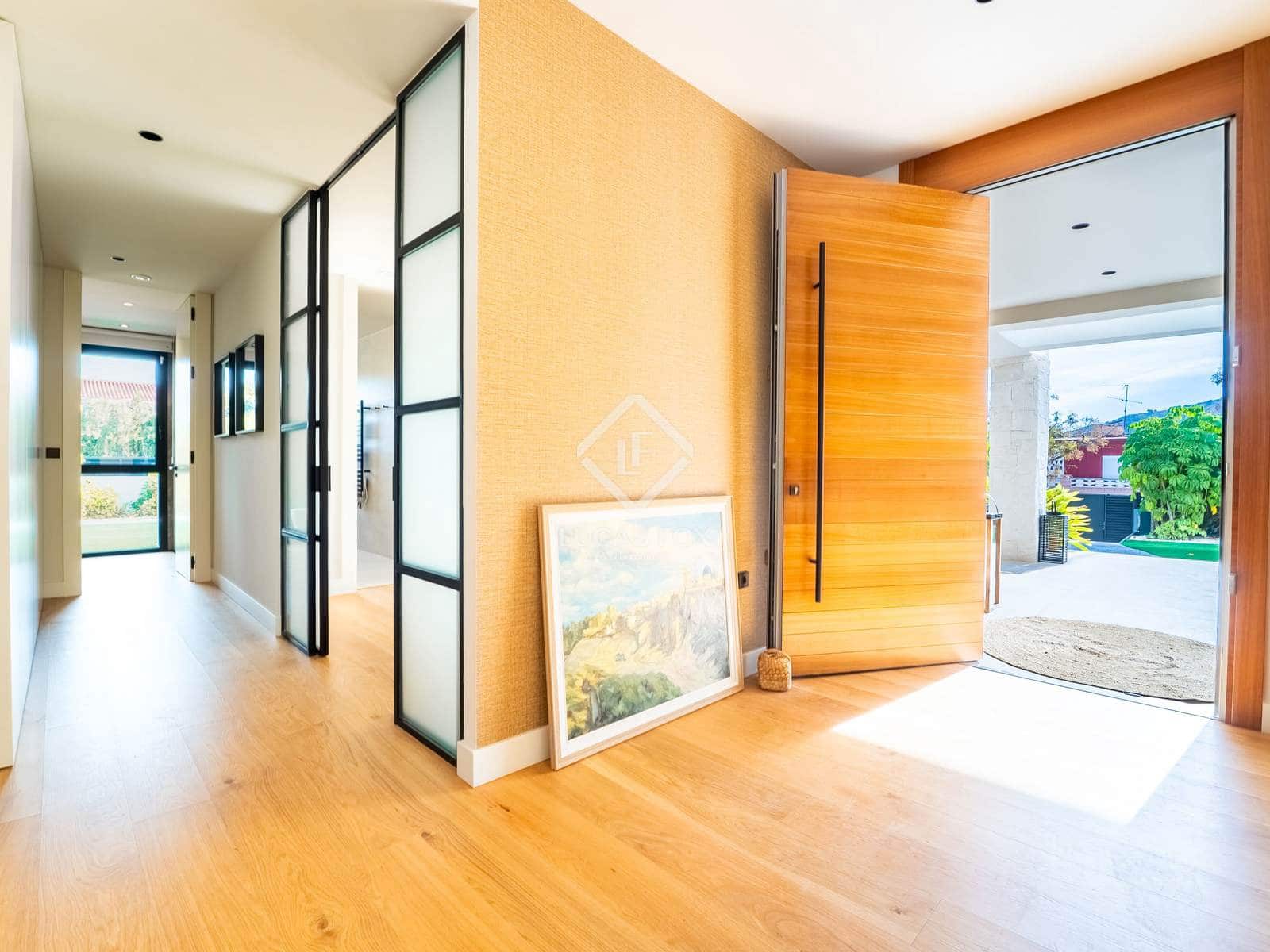 4 slaapkamer Villa te koop in Alicante stad met zwembad garage - € 2.650.000 (Ref: 9172584)