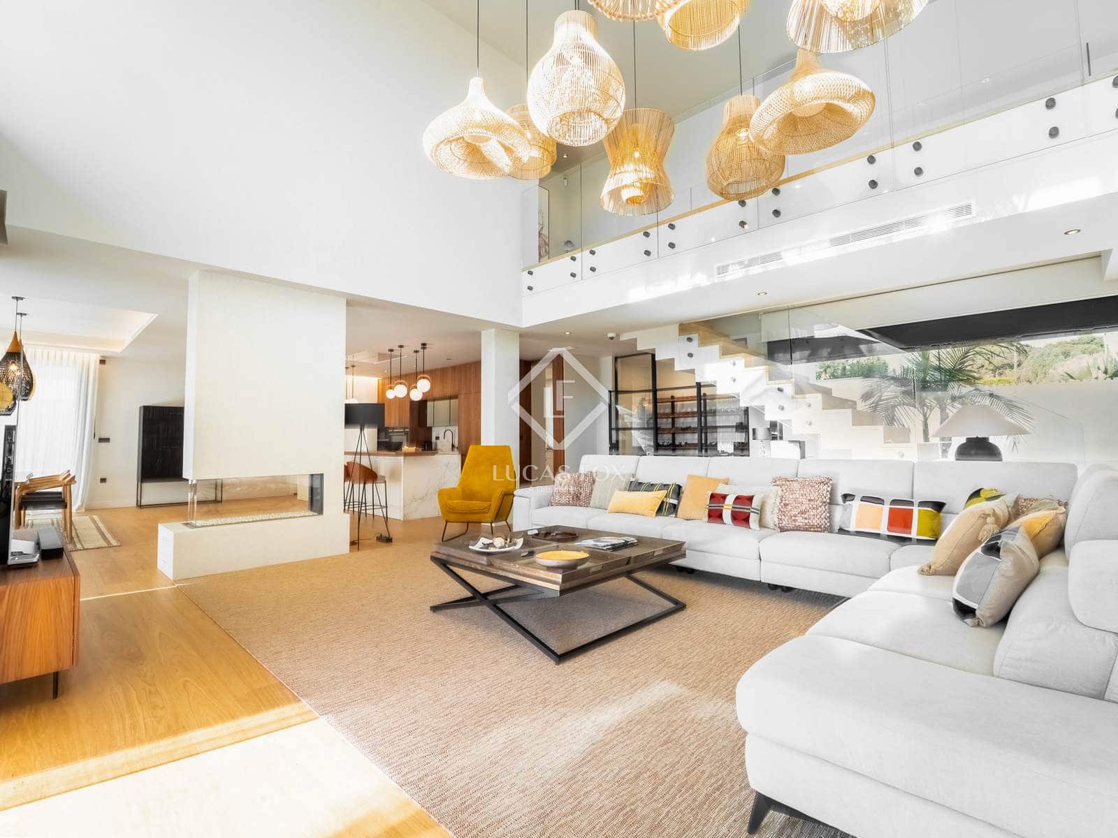 4 slaapkamer Villa te koop in Alicante stad met zwembad garage - € 2.650.000 (Ref: 9172584)