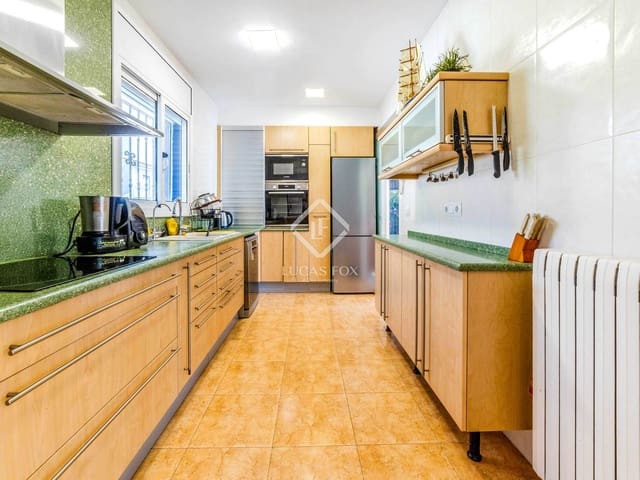 5 slaapkamer Villa te koop in Sitges met zwembad garage - € 1.440.000 (Ref: 9175452)