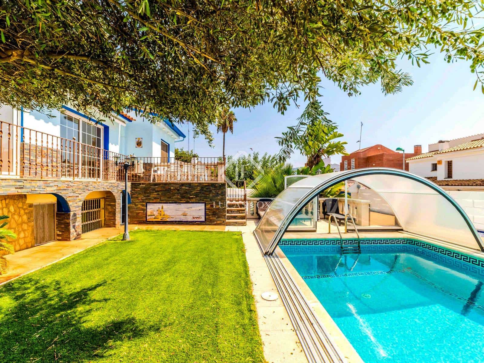 5 slaapkamer Villa te koop in Sitges met zwembad garage - € 1.440.000 (Ref: 9175452)