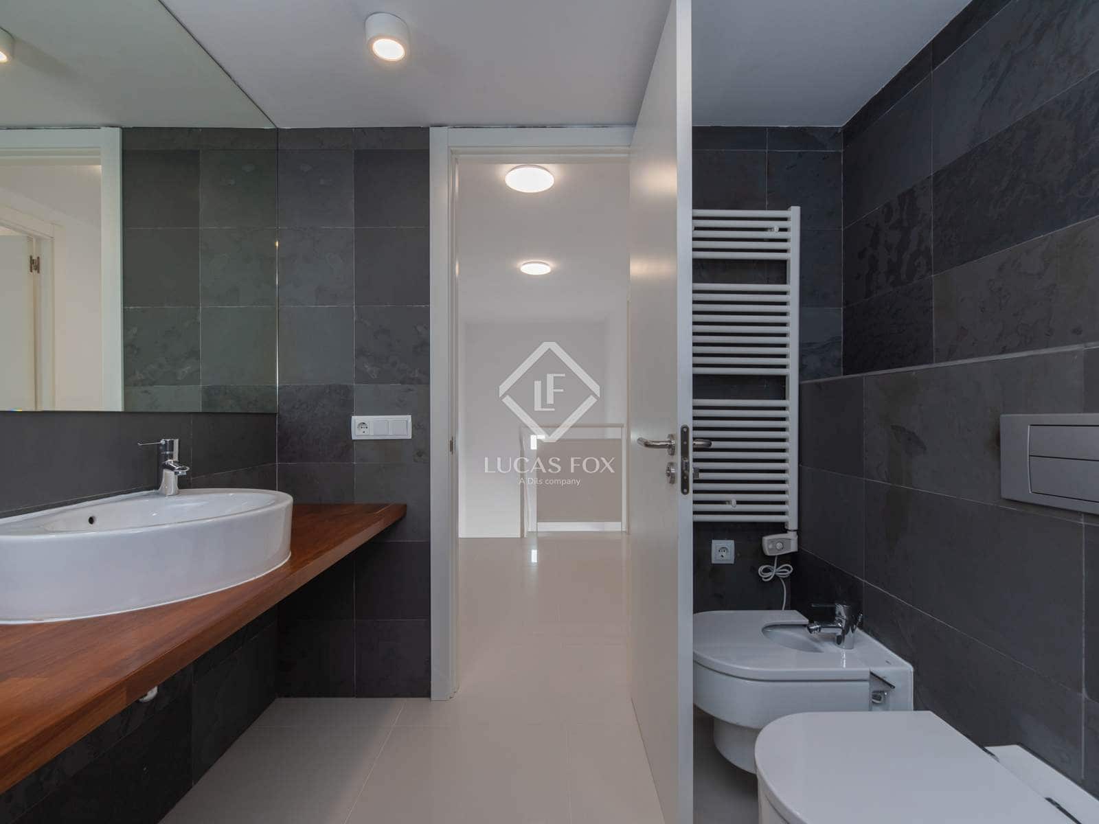 2 soveværelse Lejlighed til salg i Ibiza by med garage - € 670.000 (Ref: 9175792)