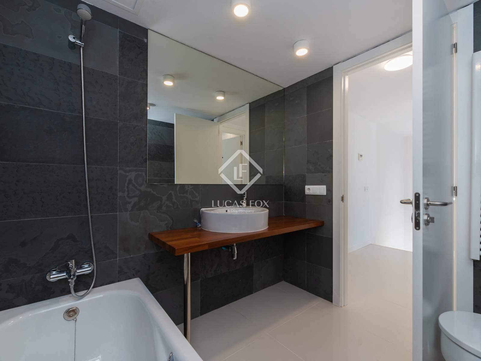 2 soveværelse Lejlighed til salg i Ibiza by med garage - € 670.000 (Ref: 9175792)