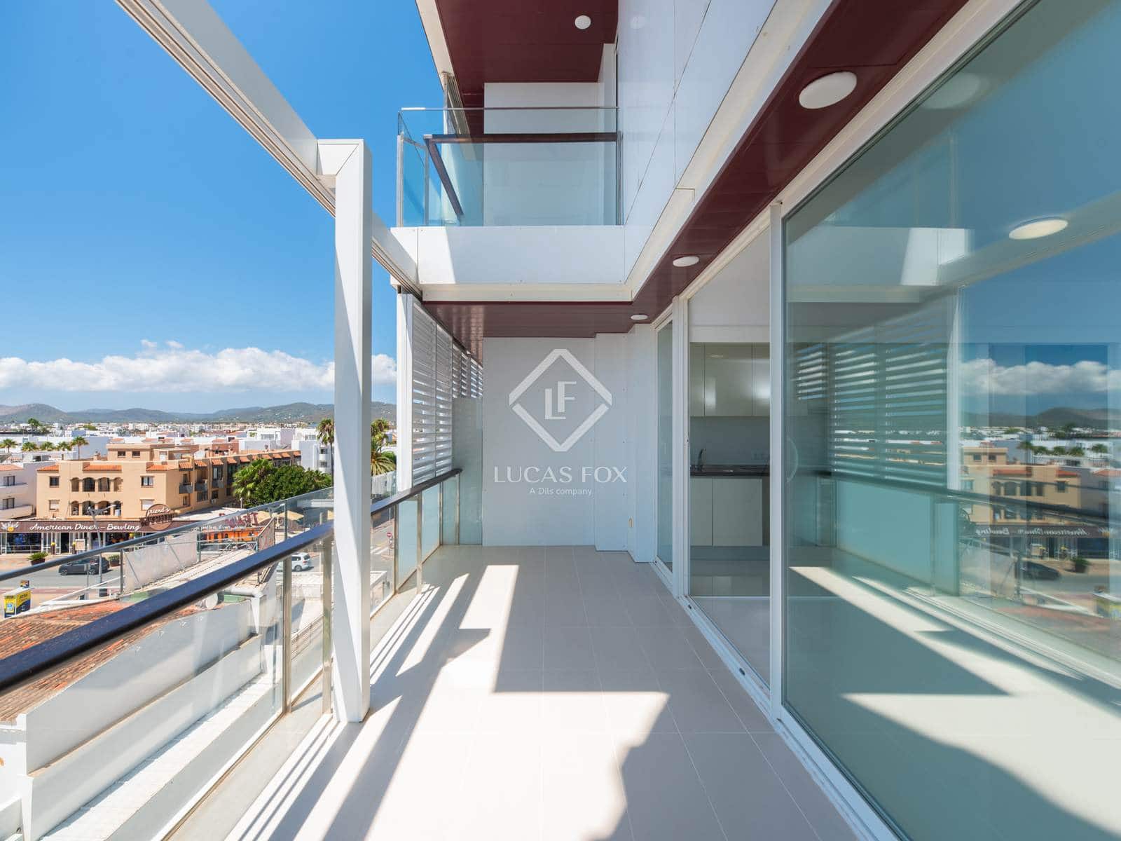 2 soveværelse Lejlighed til salg i Ibiza by med garage - € 670.000 (Ref: 9175792)