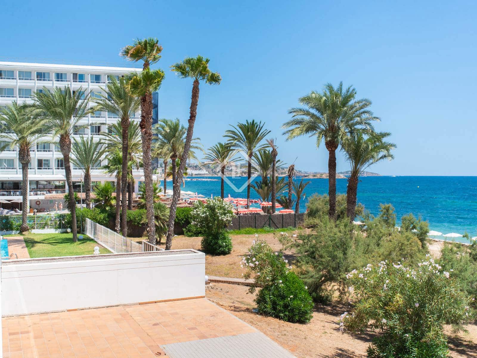 2 soveværelse Lejlighed til salg i Ibiza by med garage - € 670.000 (Ref: 9175792)