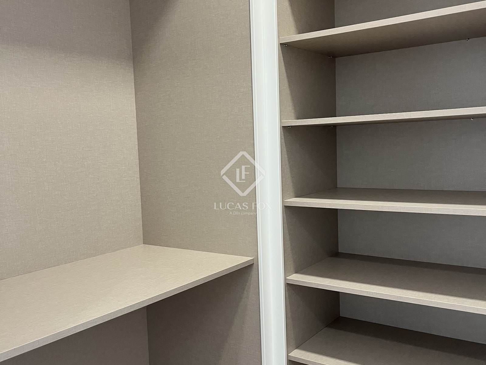 2 soverom Leilighet til salgs i Malaga by med svømmebasseng garasje - € 515 000 (Ref: 9175793)