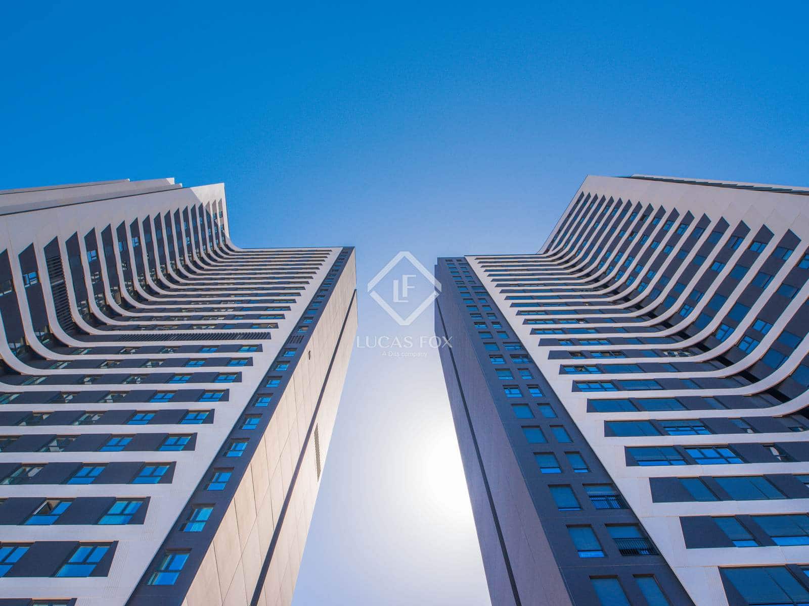 2 soverom Leilighet til salgs i Malaga by med svømmebasseng garasje - € 515 000 (Ref: 9175793)