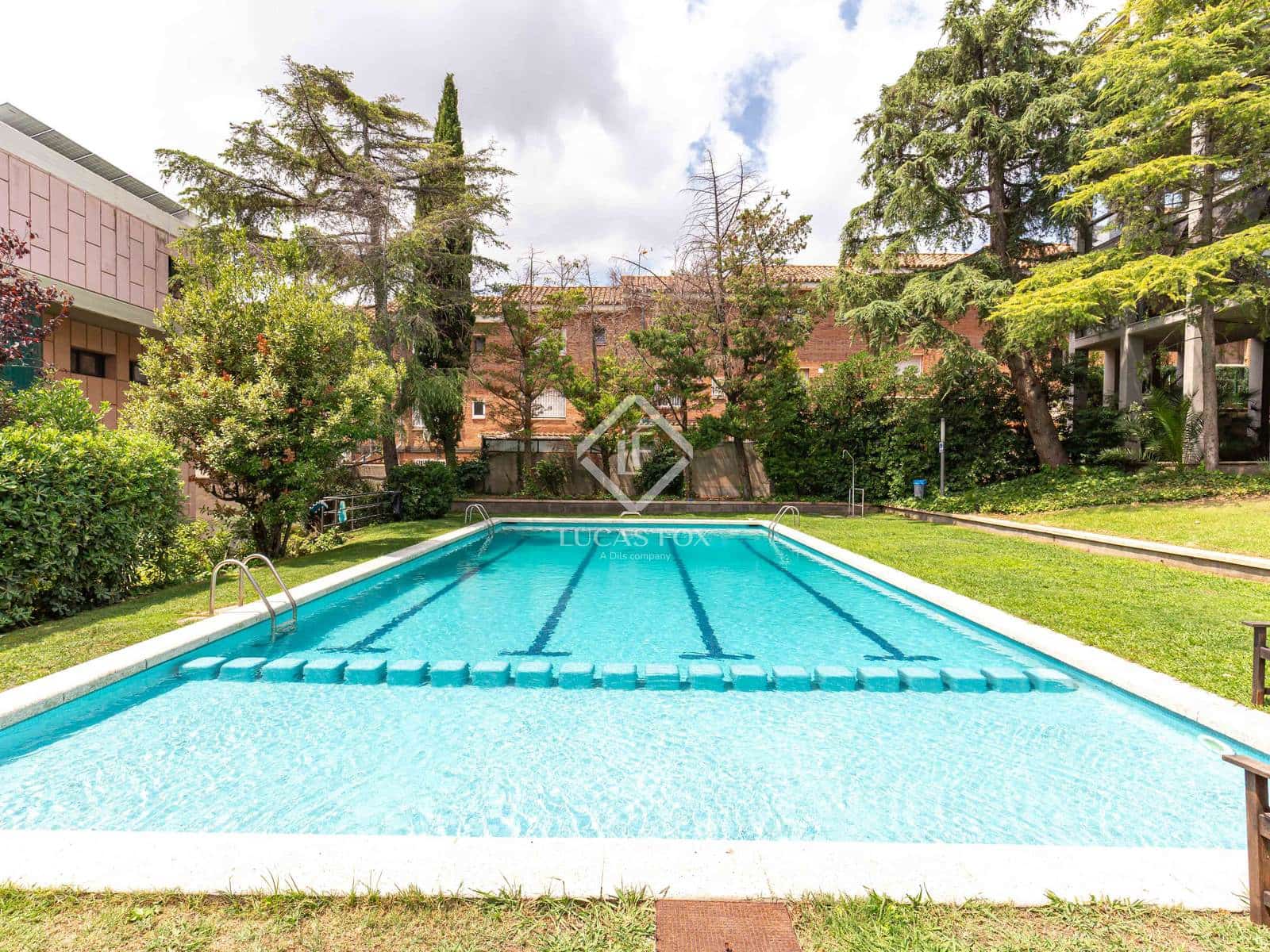 3 sovrum Lägenhet att hyra i Esplugues de Llobregat med pool garage - 3 900 € (Ref: 9178268)