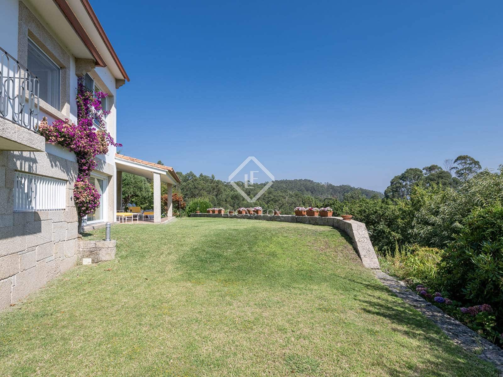 3 soveværelse Villa til salg i Cangas med garage - € 830.000 (Ref: 9180485)