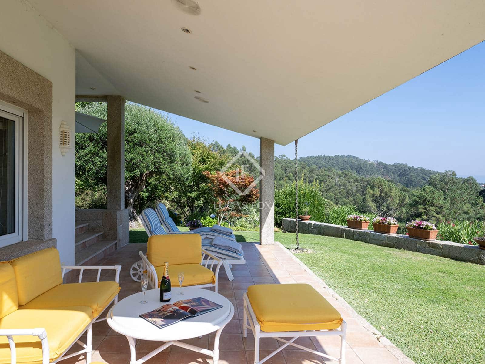 3 soveværelse Villa til salg i Cangas med garage - € 830.000 (Ref: 9180485)