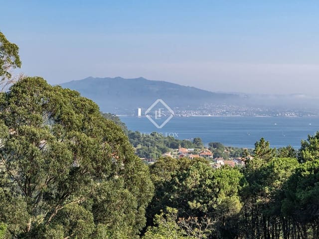 3 bedroom Villa for sale in Cangas with garage - € 830,000 (Ref: 9180485)