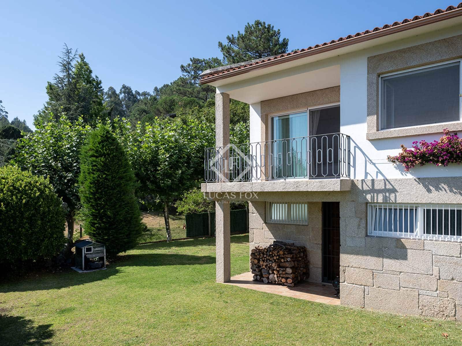 3 soveværelse Villa til salg i Cangas med garage - € 830.000 (Ref: 9180485)