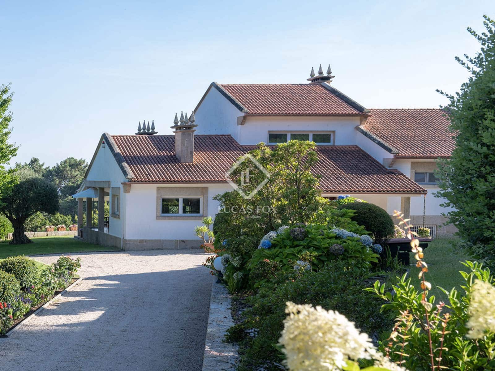 3 soveværelse Villa til salg i Cangas med garage - € 830.000 (Ref: 9180485)