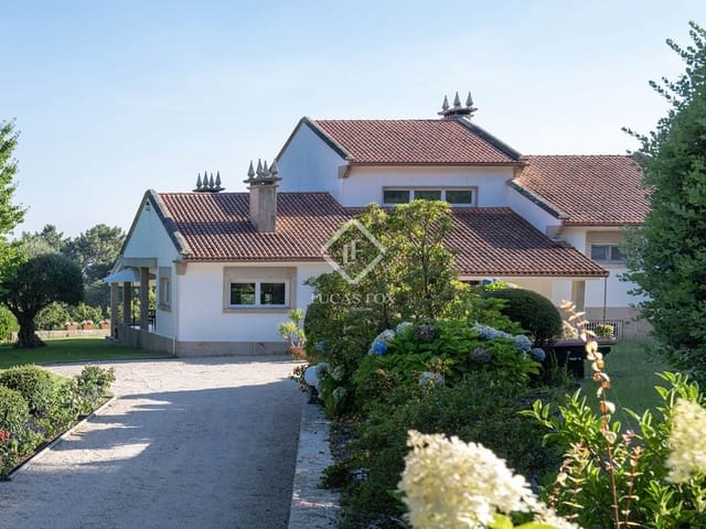 3 bedroom Villa for sale in Cangas with garage - € 830,000 (Ref: 9180485)