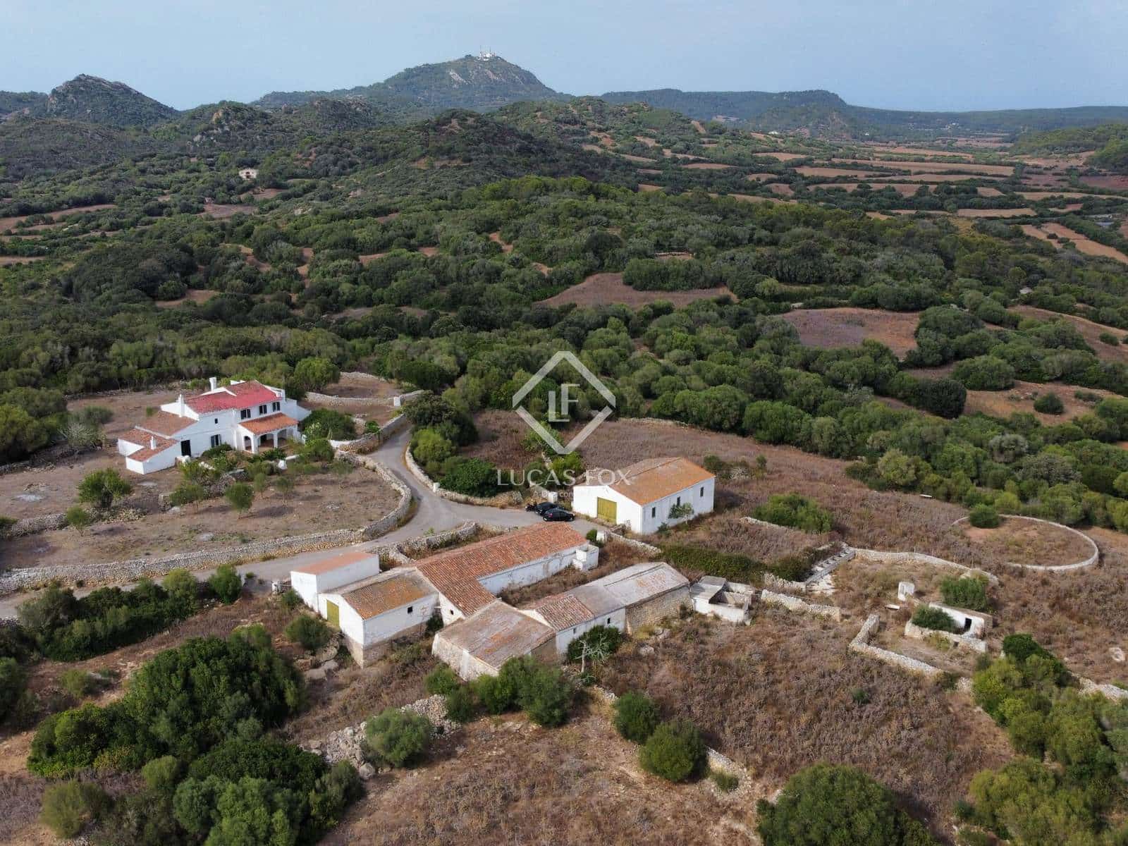 6 soveværelse Finca/Landehus til salg i Alayor / Alaior med garage - € 2.990.000 (Ref: 9180638)