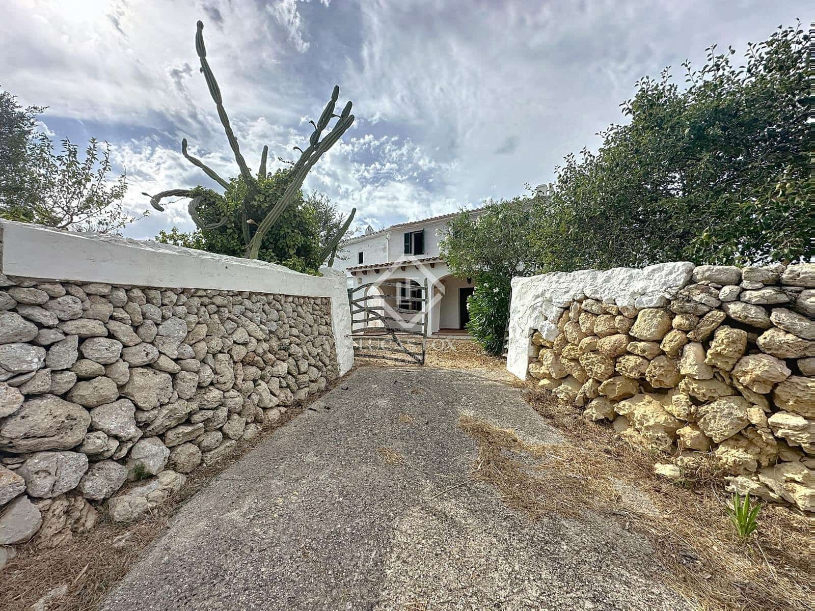 6 soveværelse Finca/Landehus til salg i Alayor / Alaior med garage - € 2.990.000 (Ref: 9180638)