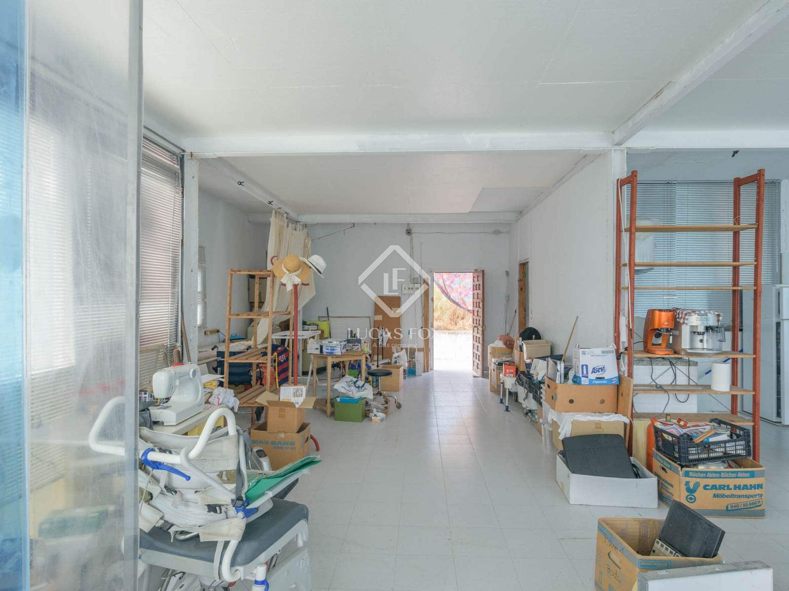 4 soveværelse Finca/Landehus til salg i Vinuela med swimmingpool garage - € 780.000 (Ref: 9183986)