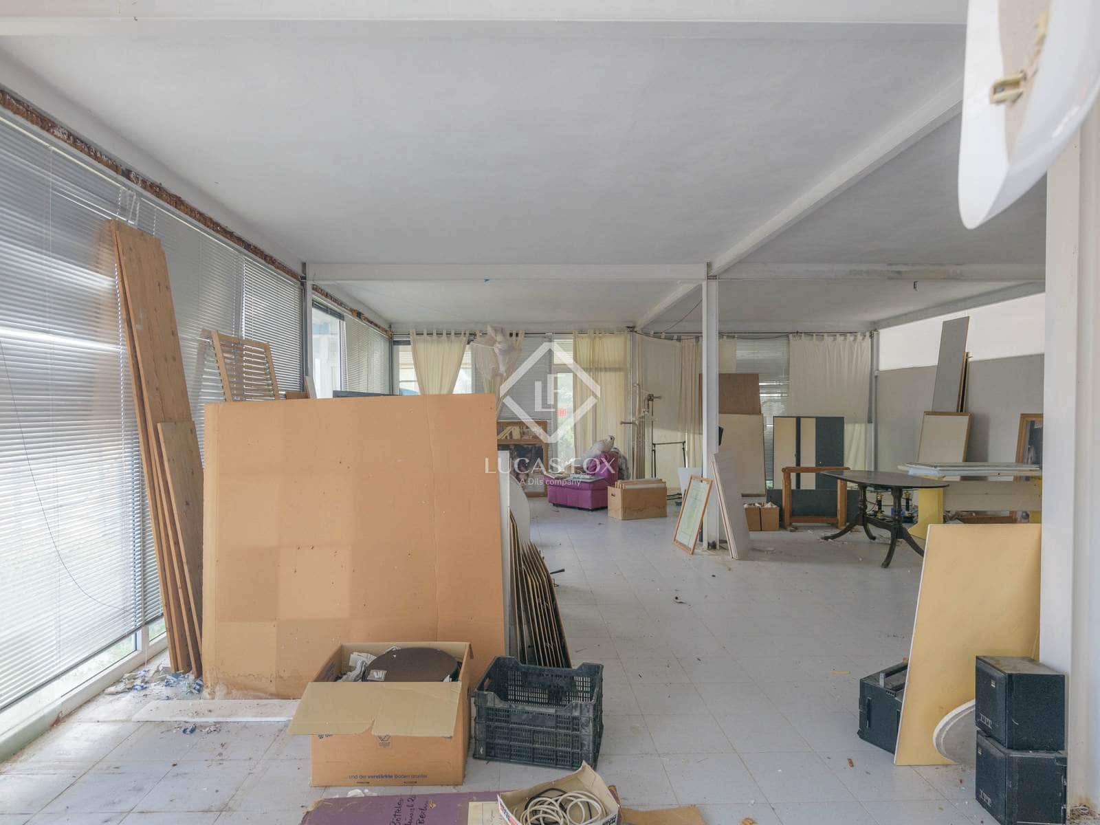 4 soveværelse Finca/Landehus til salg i Vinuela med swimmingpool garage - € 780.000 (Ref: 9183986)