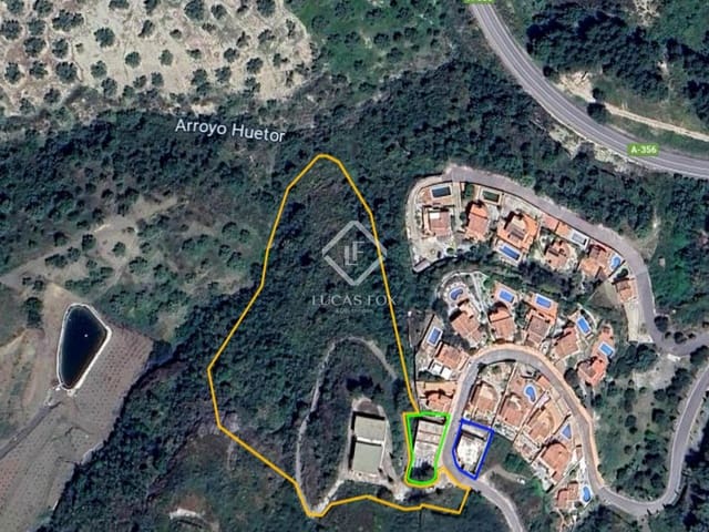 4 chambre Finca/Maison de Campagne à vendre à Viñuela avec piscine garage - 780 000 € (Ref: 9183986)