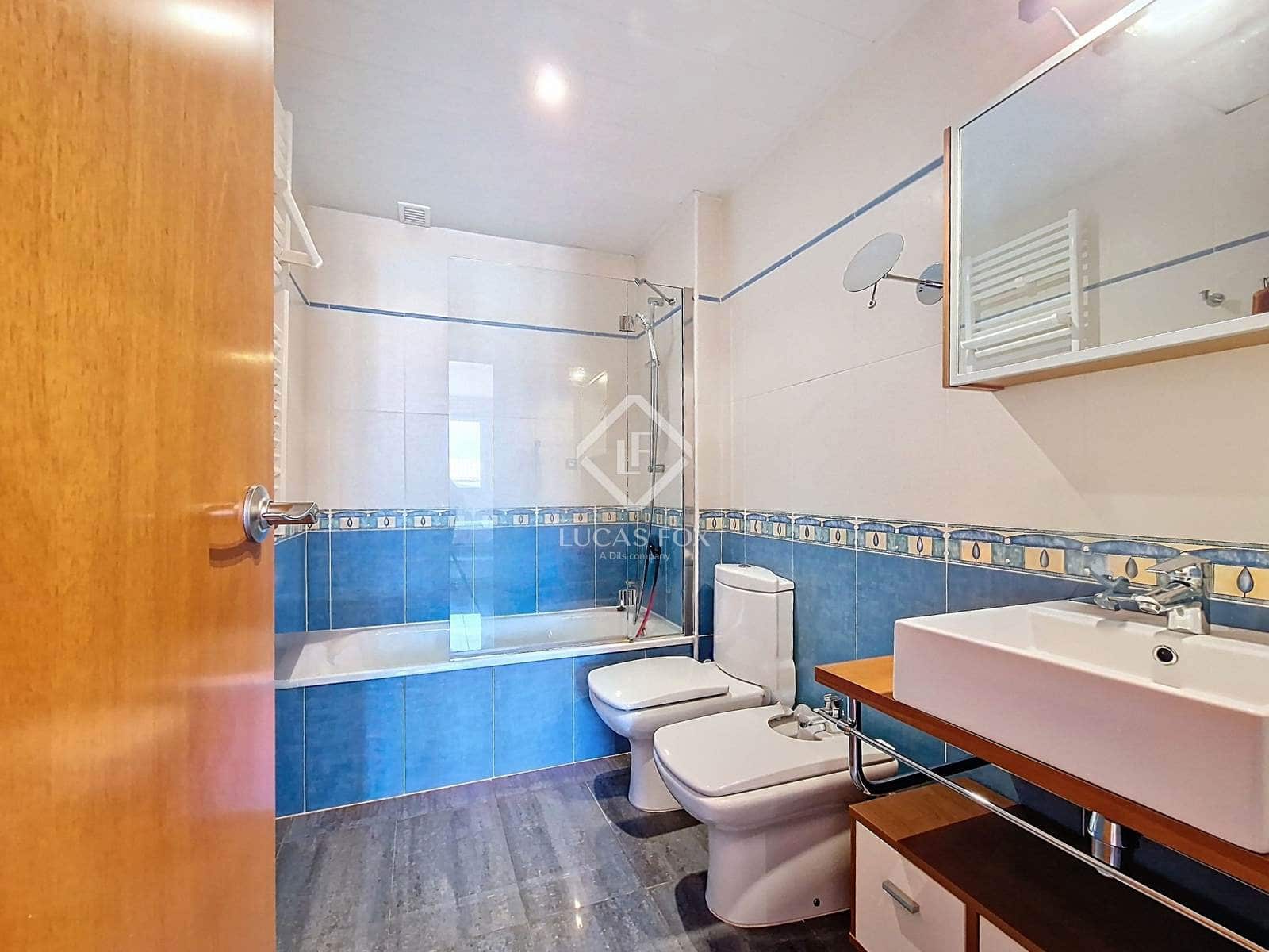 3 soveværelse Penthouse til salg i Cubelles med swimmingpool garage - € 650.000 (Ref: 9184296)