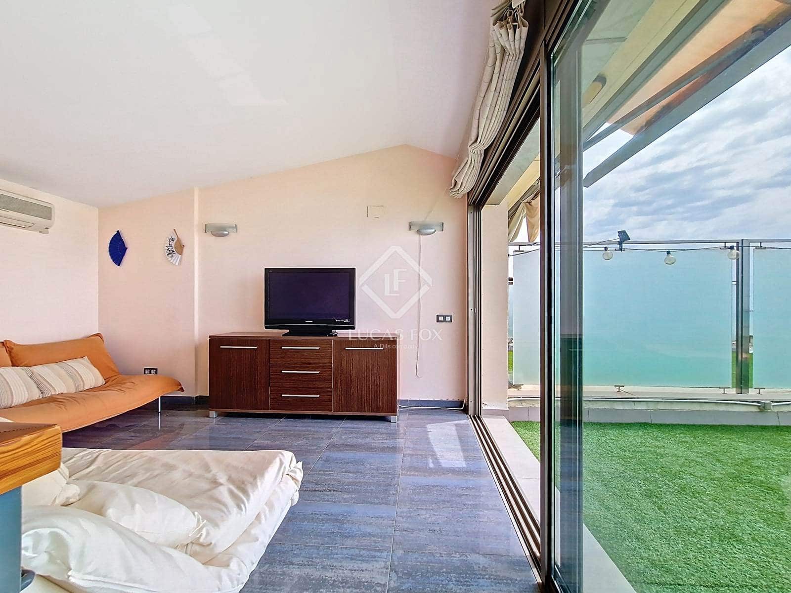 3 soveværelse Penthouse til salg i Cubelles med swimmingpool garage - € 650.000 (Ref: 9184296)