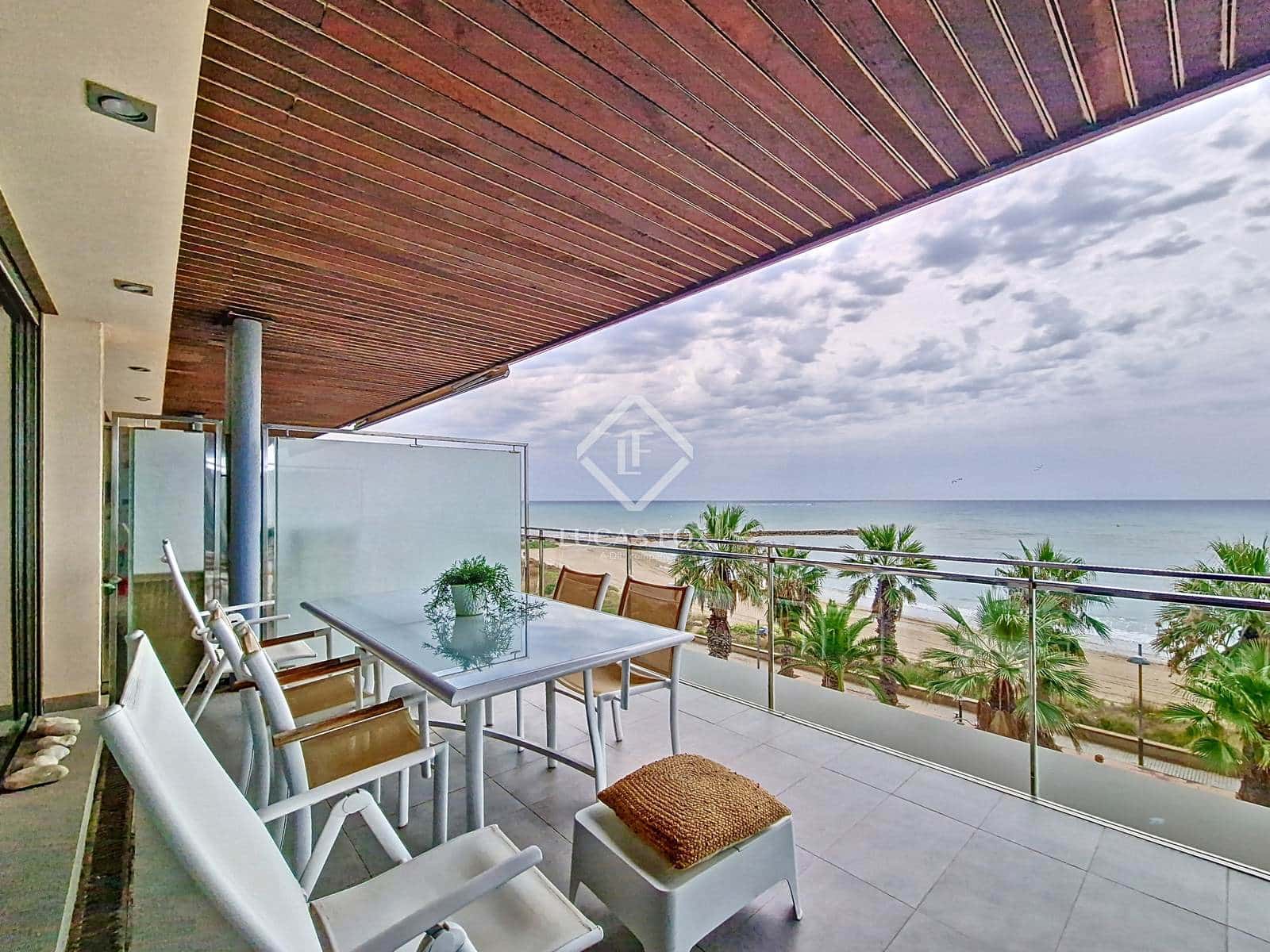 3 soveværelse Penthouse til salg i Cubelles med swimmingpool garage - € 650.000 (Ref: 9184296)